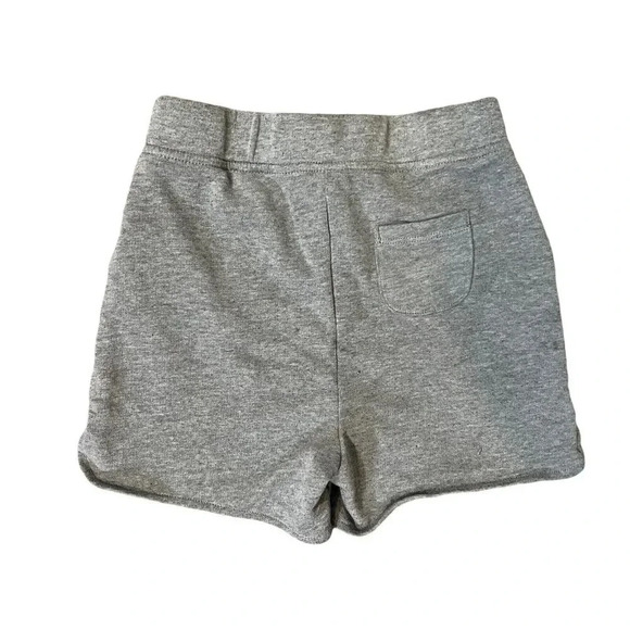 Old Navy Girls Gray Knit Shorts Size 5T Logo Pockets Drawstring Elastic Waist - Picture 2 of 4